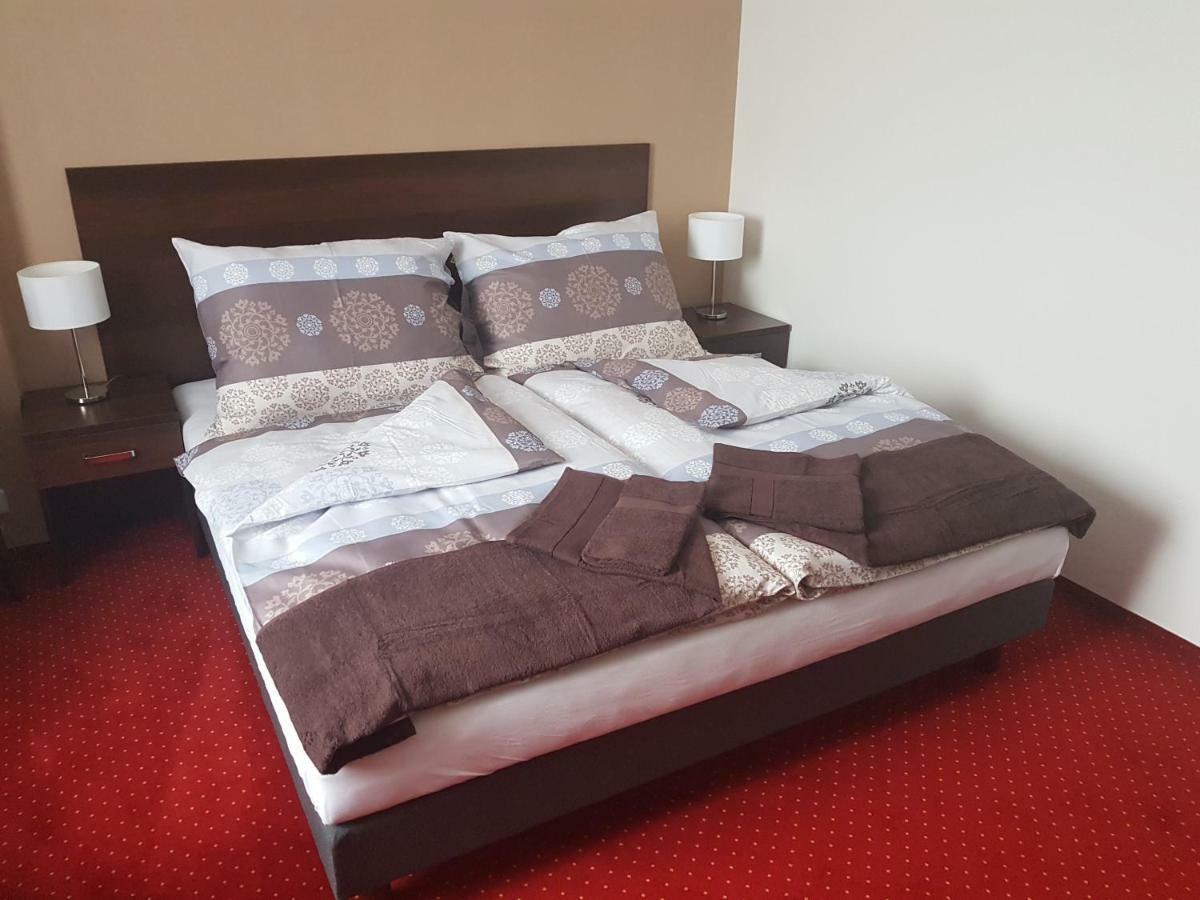Wellness Hotel Harmonie Trzeboń Zewnętrze zdjęcie